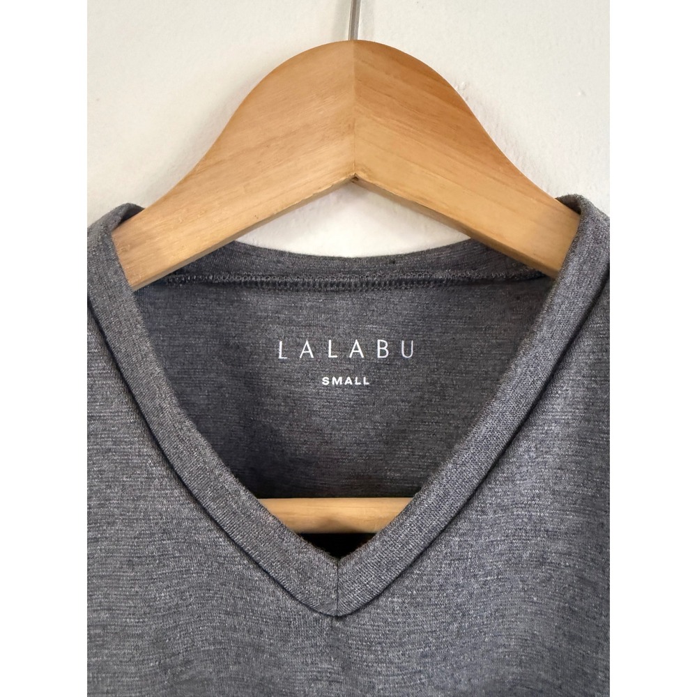 Lalabu Dad Shirt Mens Small Gray Kangaroo Pouch Baby Wearing Carrier T-Shirt - Picture 6 of 6